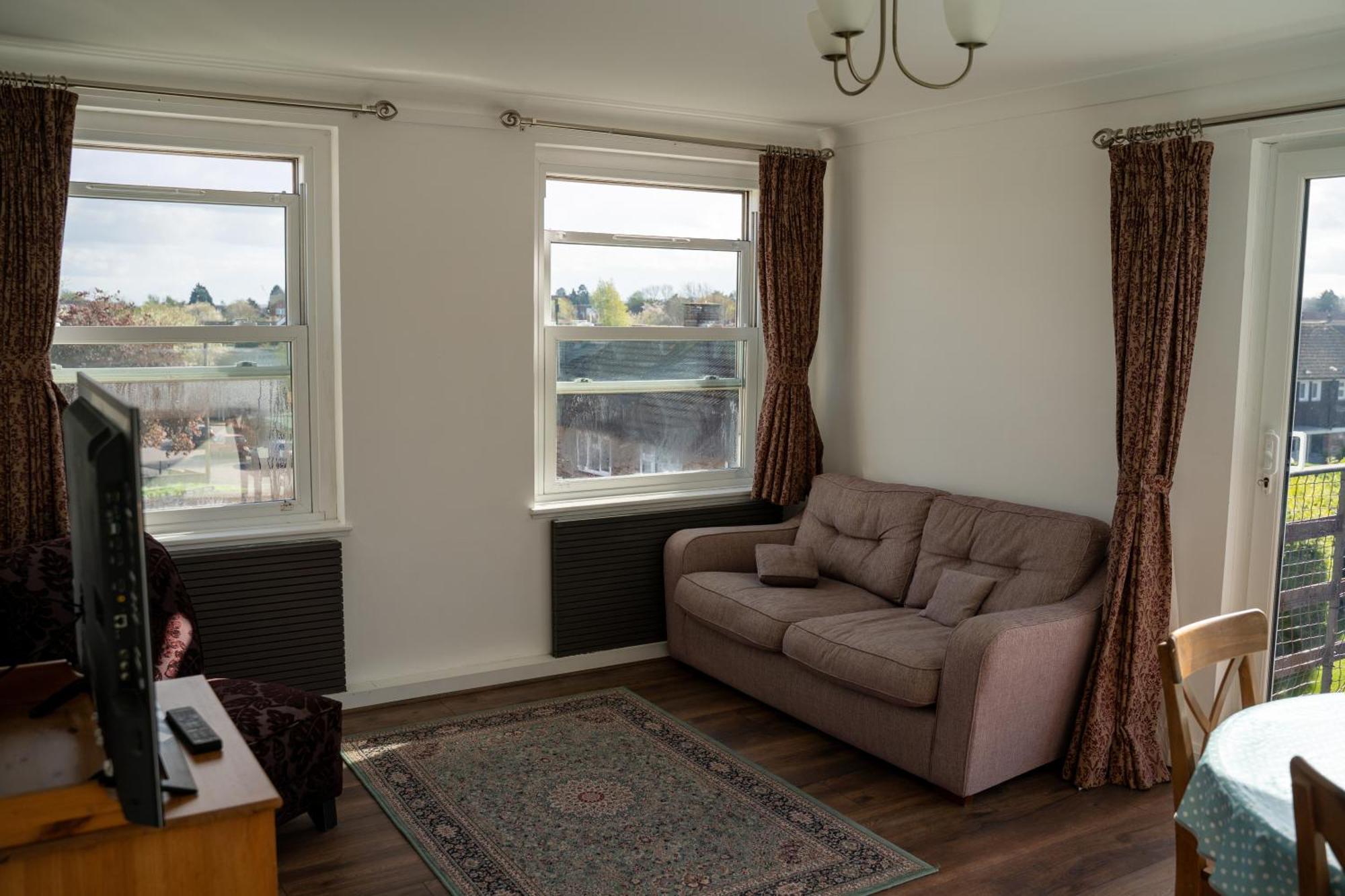 Two Bedroom Flat, North * Oxford